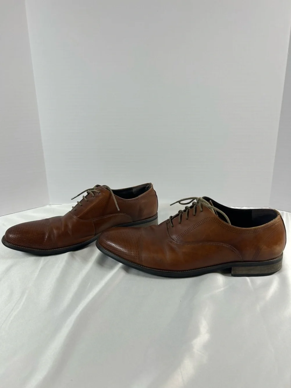 Kenneth Cole Reaction Jean IAL Men's Brown Cap Toe Leather‎ Oxfords 10.5 * flaw
